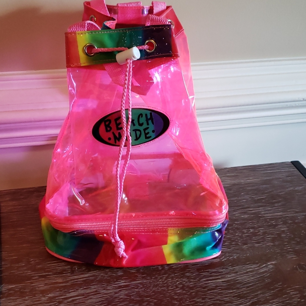 Summer fun bundle includes 5 items! - Picture 2 of 7